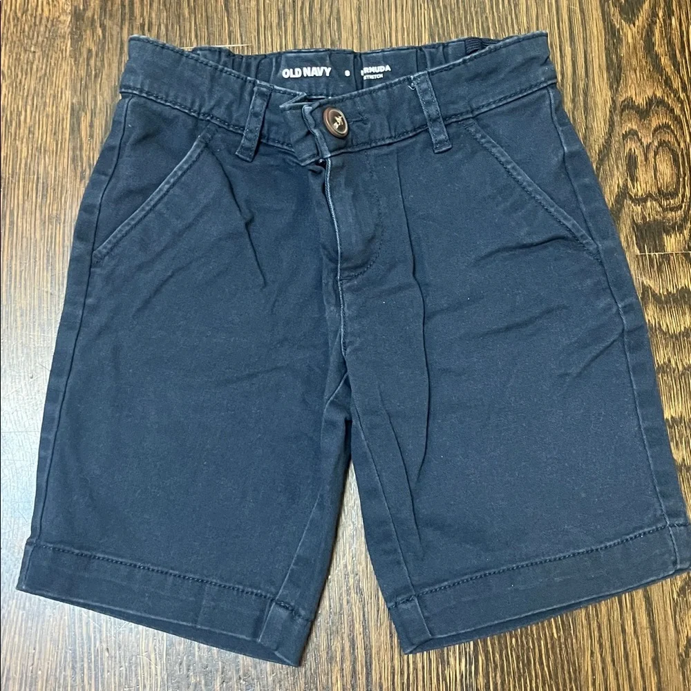 Old Navy Uniform Shorts size 8